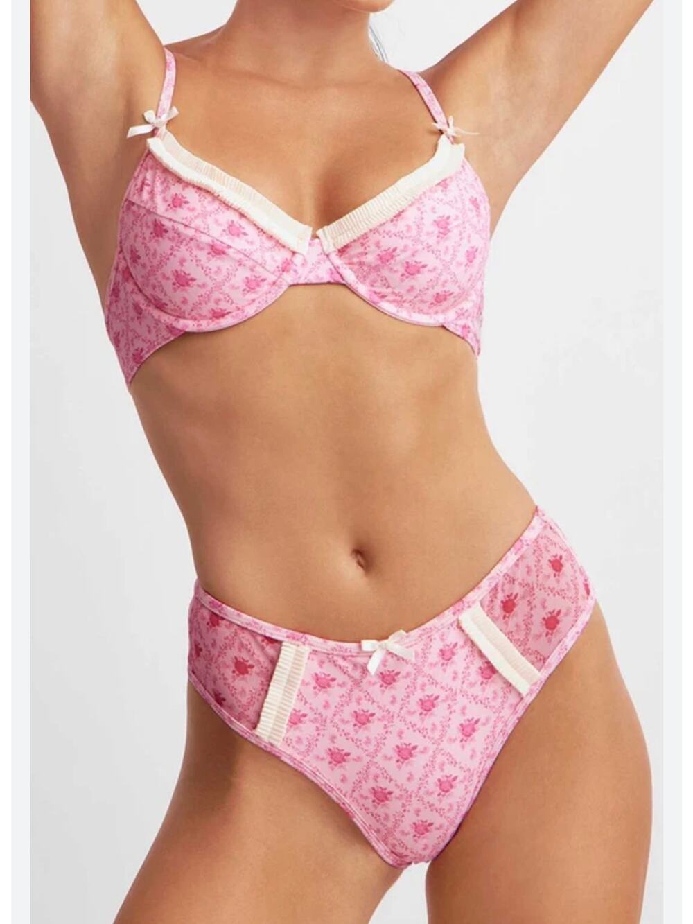 Blackbough Swim Caroline Frilled Pink 2-Piece Bikini Underwire Large